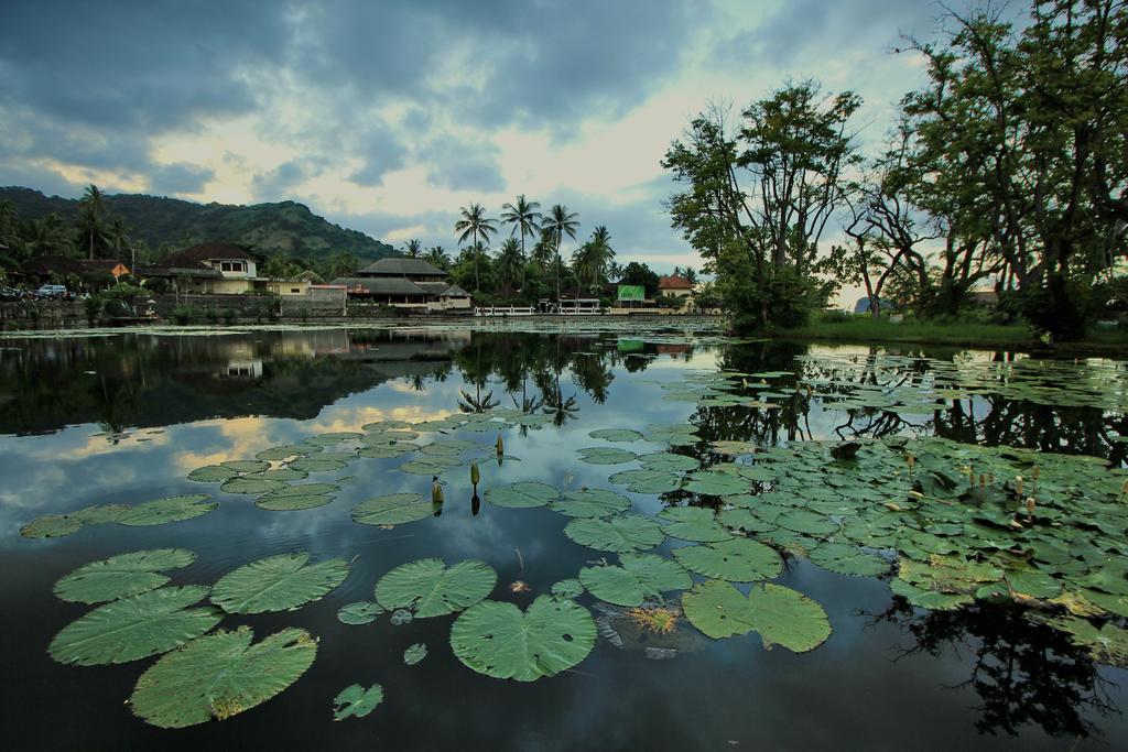 Mutiara Bali Hotel Candi Dasa  Exterior photo
