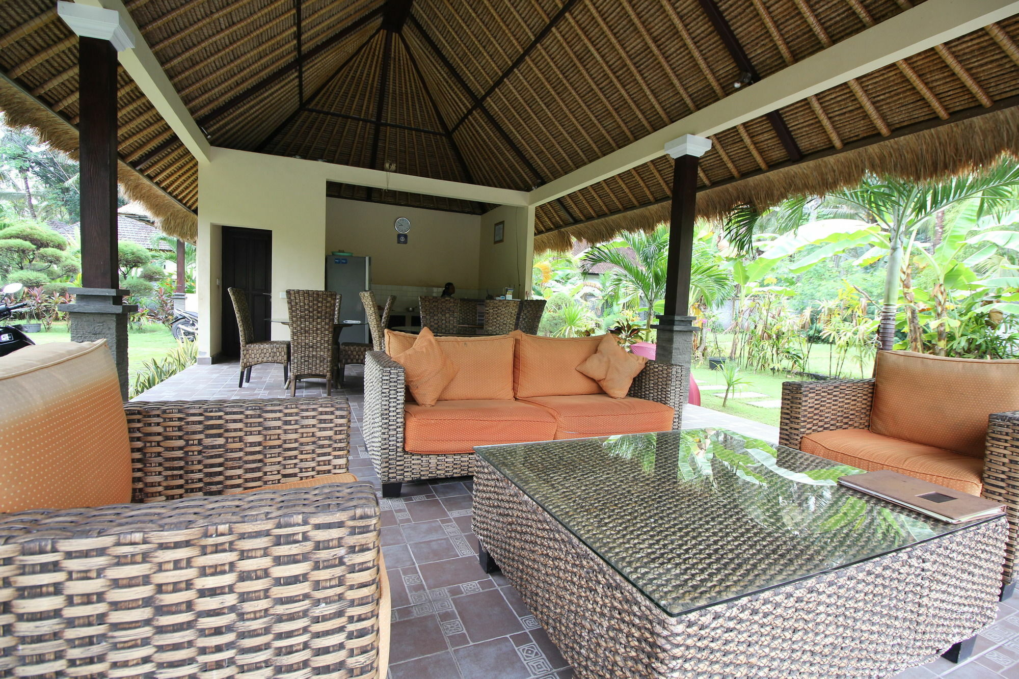Mutiara Bali Hotel Candi Dasa  Exterior photo