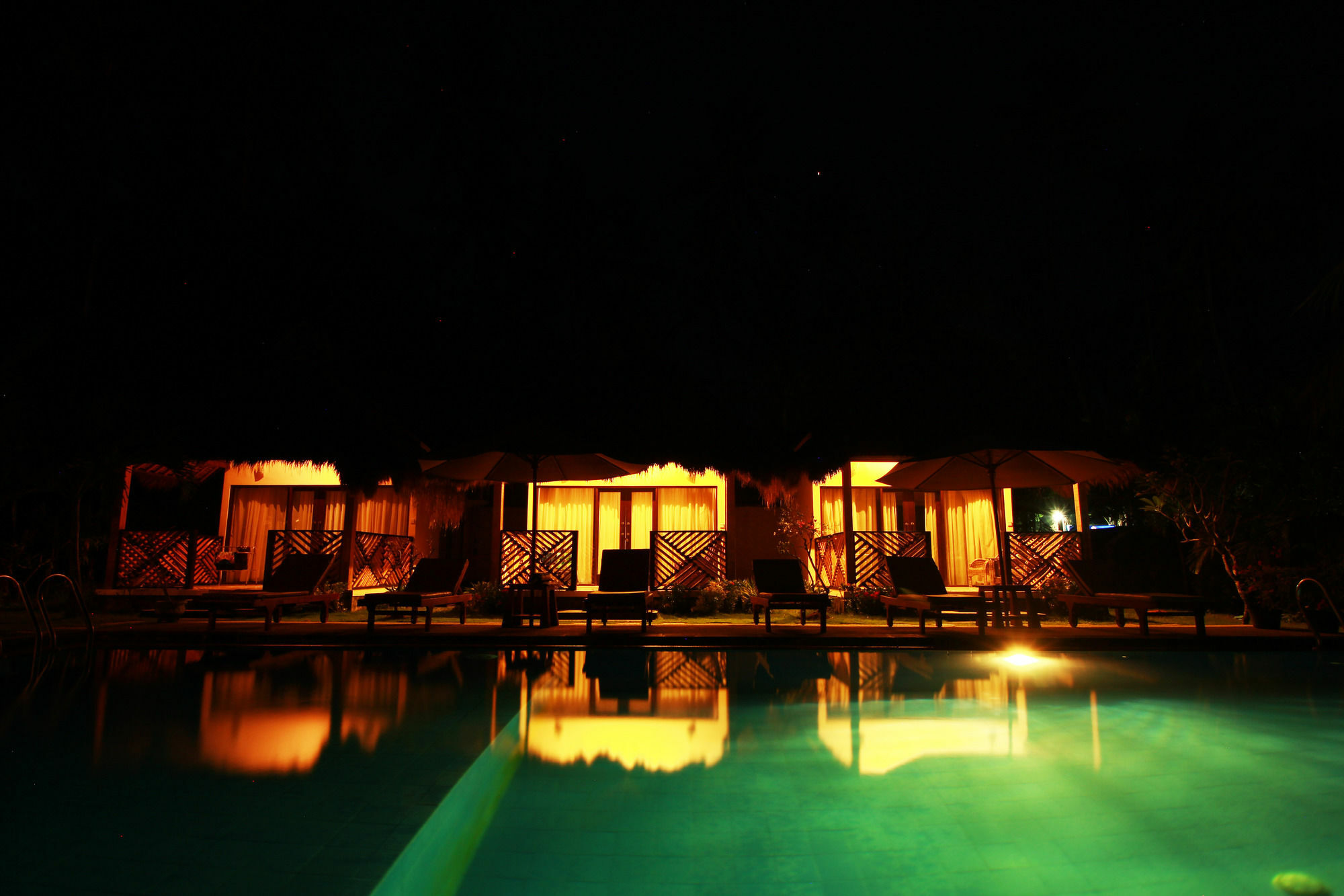 Mutiara Bali Hotel Candi Dasa  Exterior photo